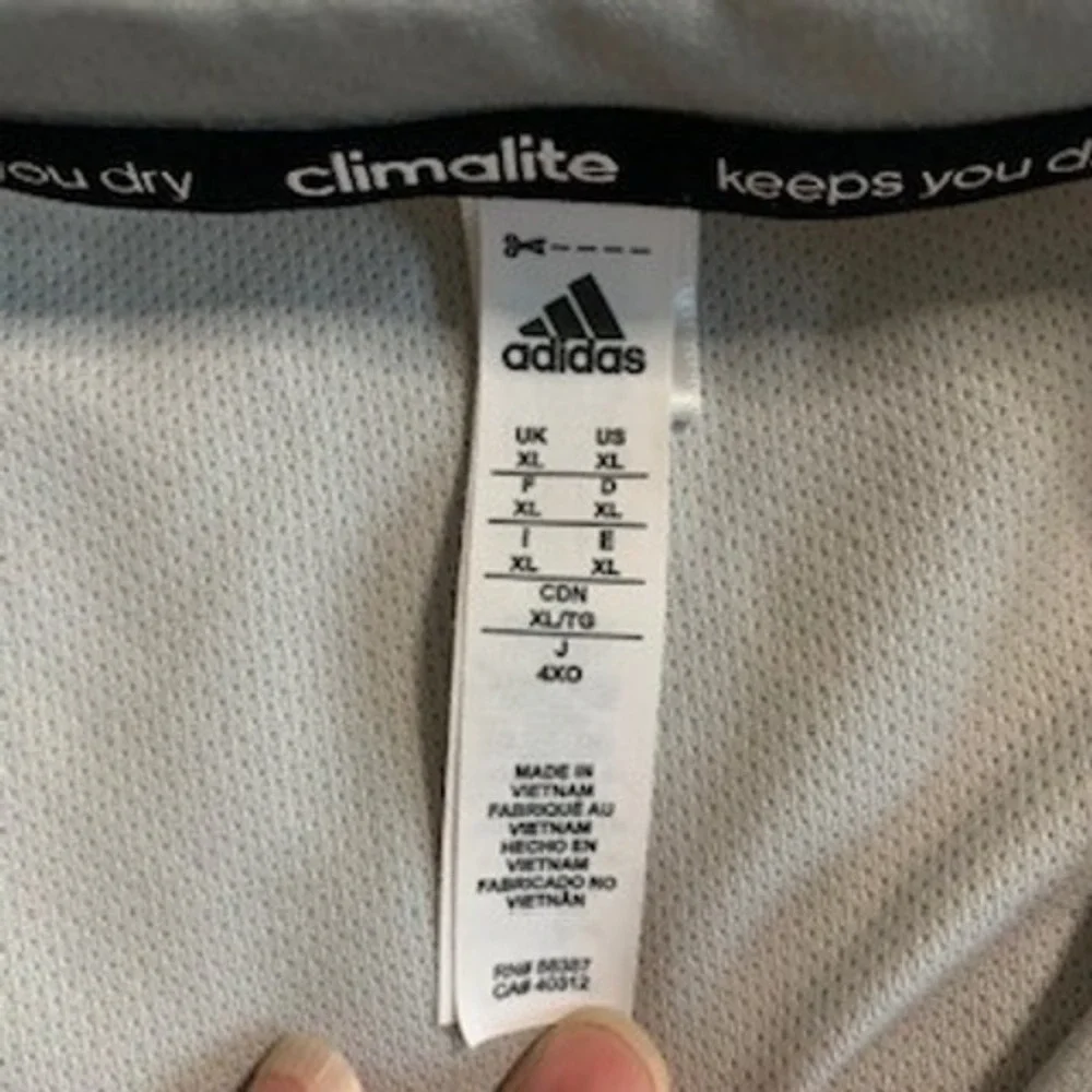 Adidas Mens Climalite Grey Short Sleeve Performance T-Shirt XL AZ5137